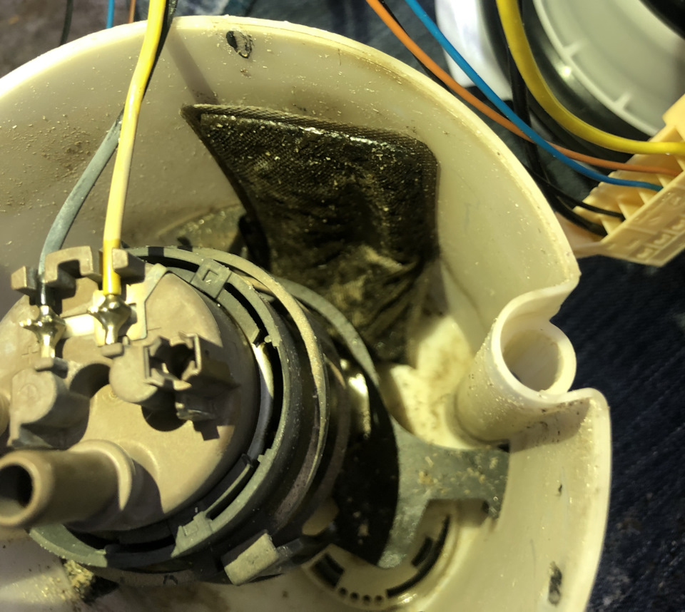 Разбор колбы ТННД. Замена топливного фильтра грубой и тонкой очистки ...