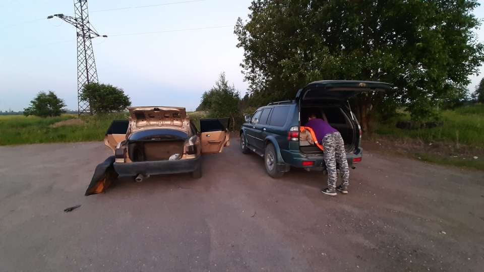 Заклинило багажник. — Audi 80 (B3), 1,8 л, 1987 года | своими руками ...