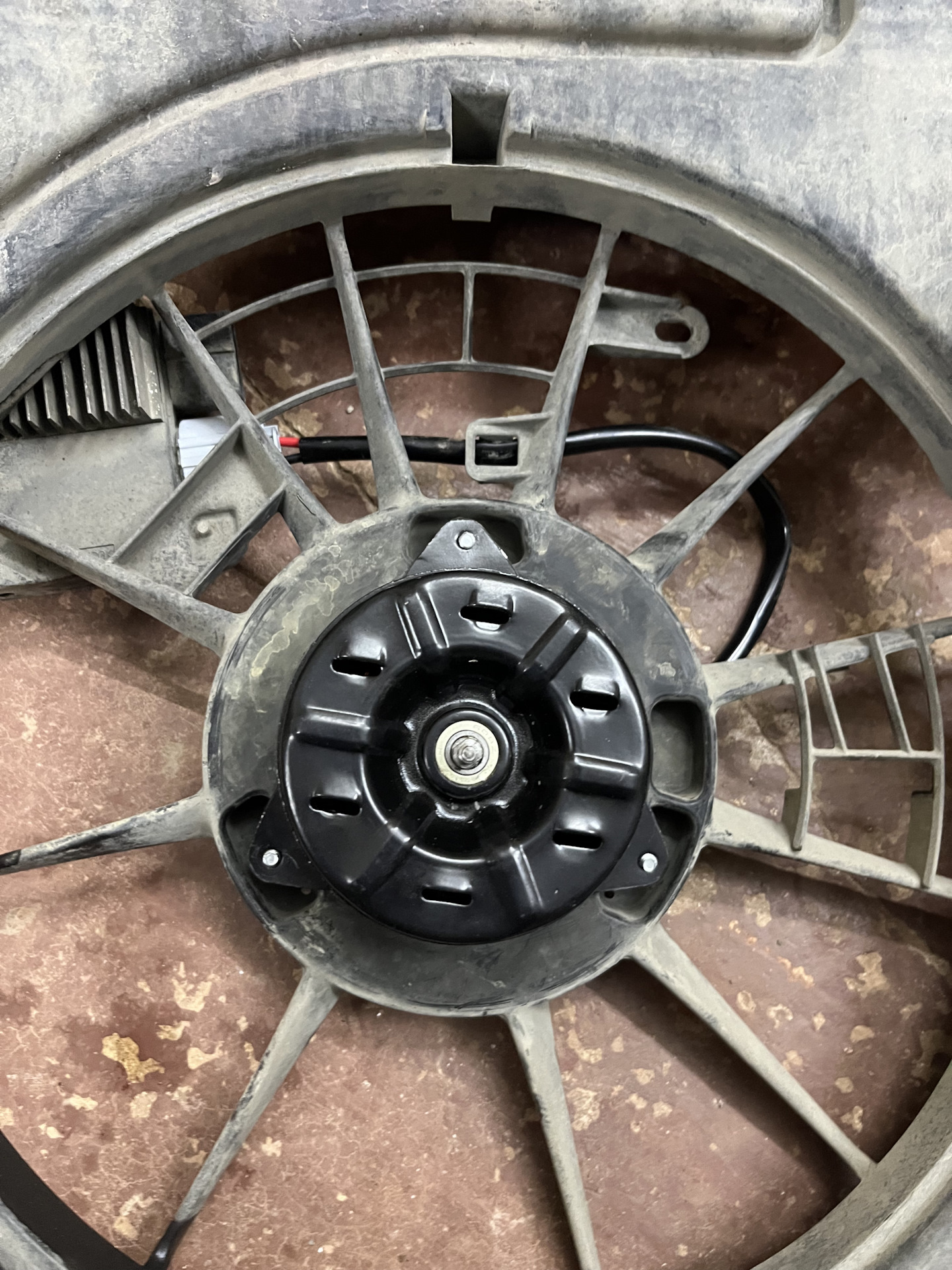 Ремонт вентиляторов охлаждения — Lexus RX 400h (2G), 3,3 л, 2008 года ...