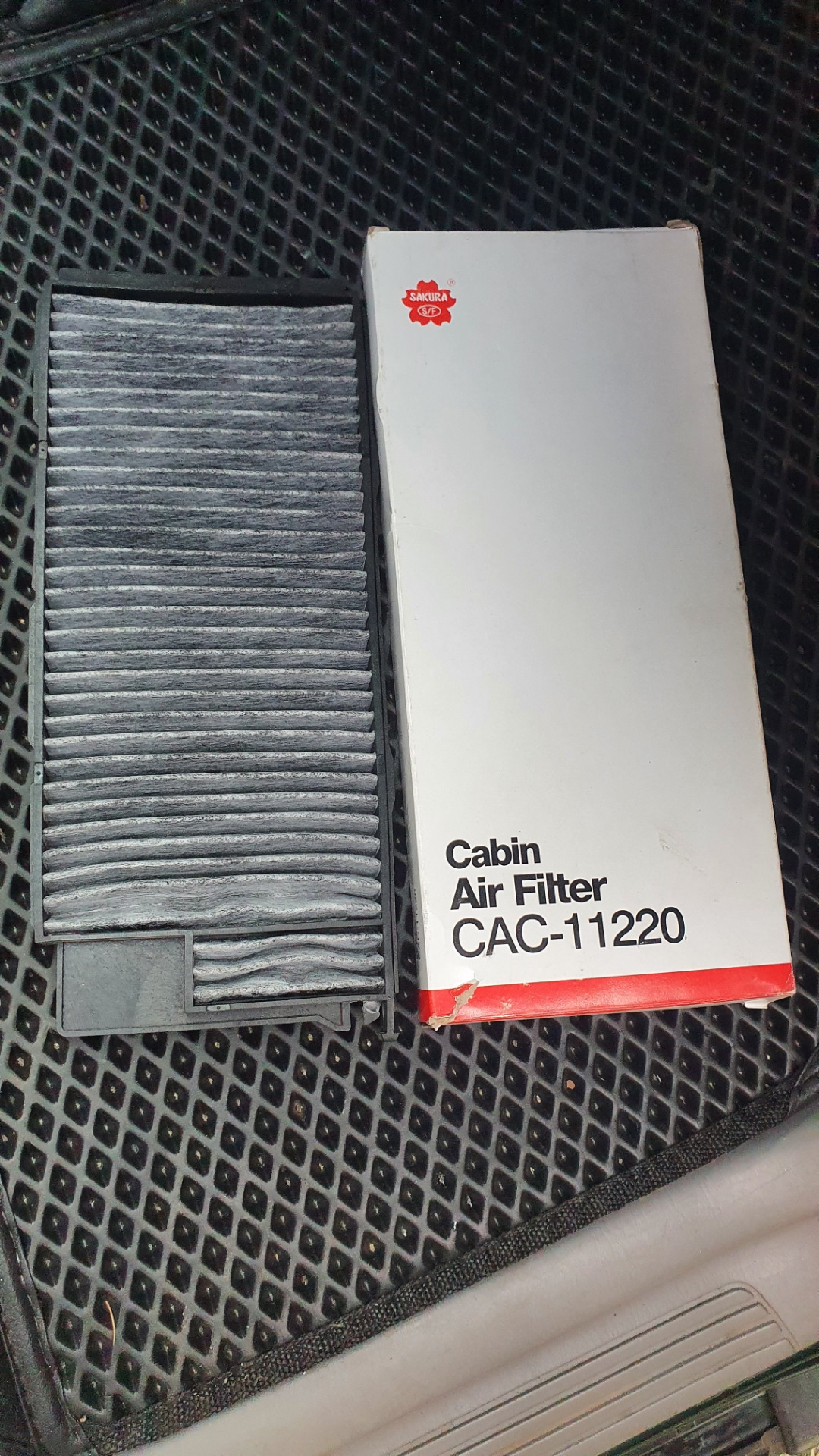 Установка салонного фильтра. — Toyota Land Cruiser 100, 4,7 л, 2004 ...