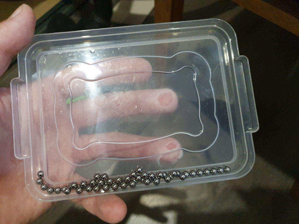 БЖ №9: Замена смазки в опорных подшипниках. — Volkswagen Jetta VI, 1,4 ...