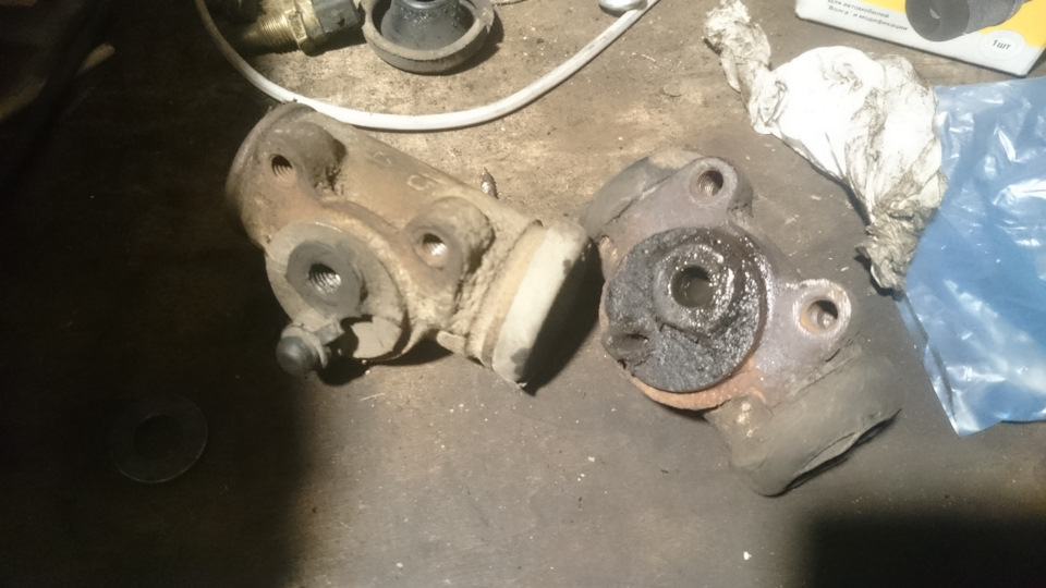 Ремонт задних тормозов — ГАЗ Газель, 2,4 л, 2006 года | своими руками ...