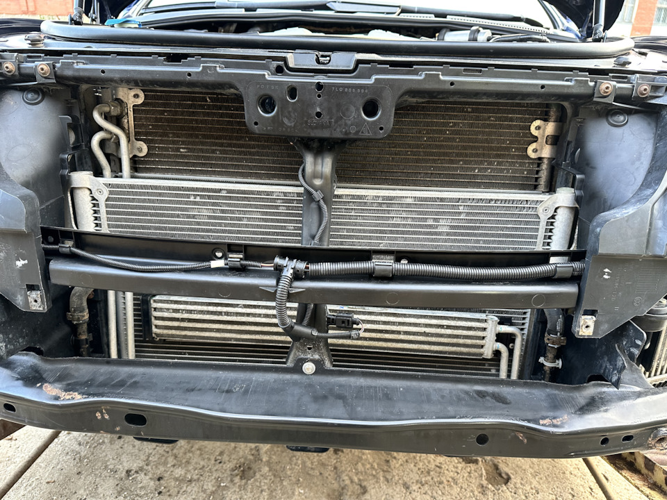 Фото в бортжурнале Volkswagen Touareg (1G)