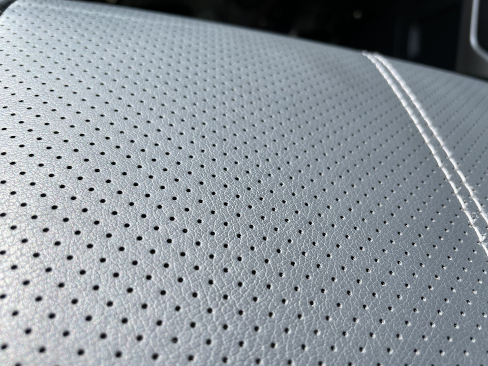 Чистка кожаных сидений — Subaru Forester (SJ), 2,5 л, 2016 года ...