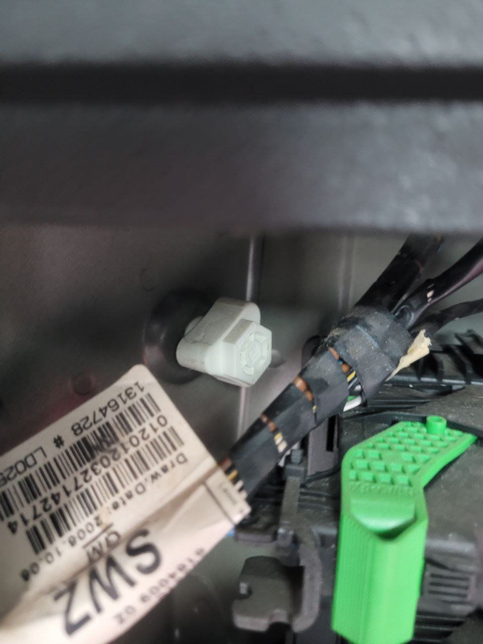 Запотевание задних фар(фонарей) — Opel Zafira B, 1,8 л, 2012 года ...