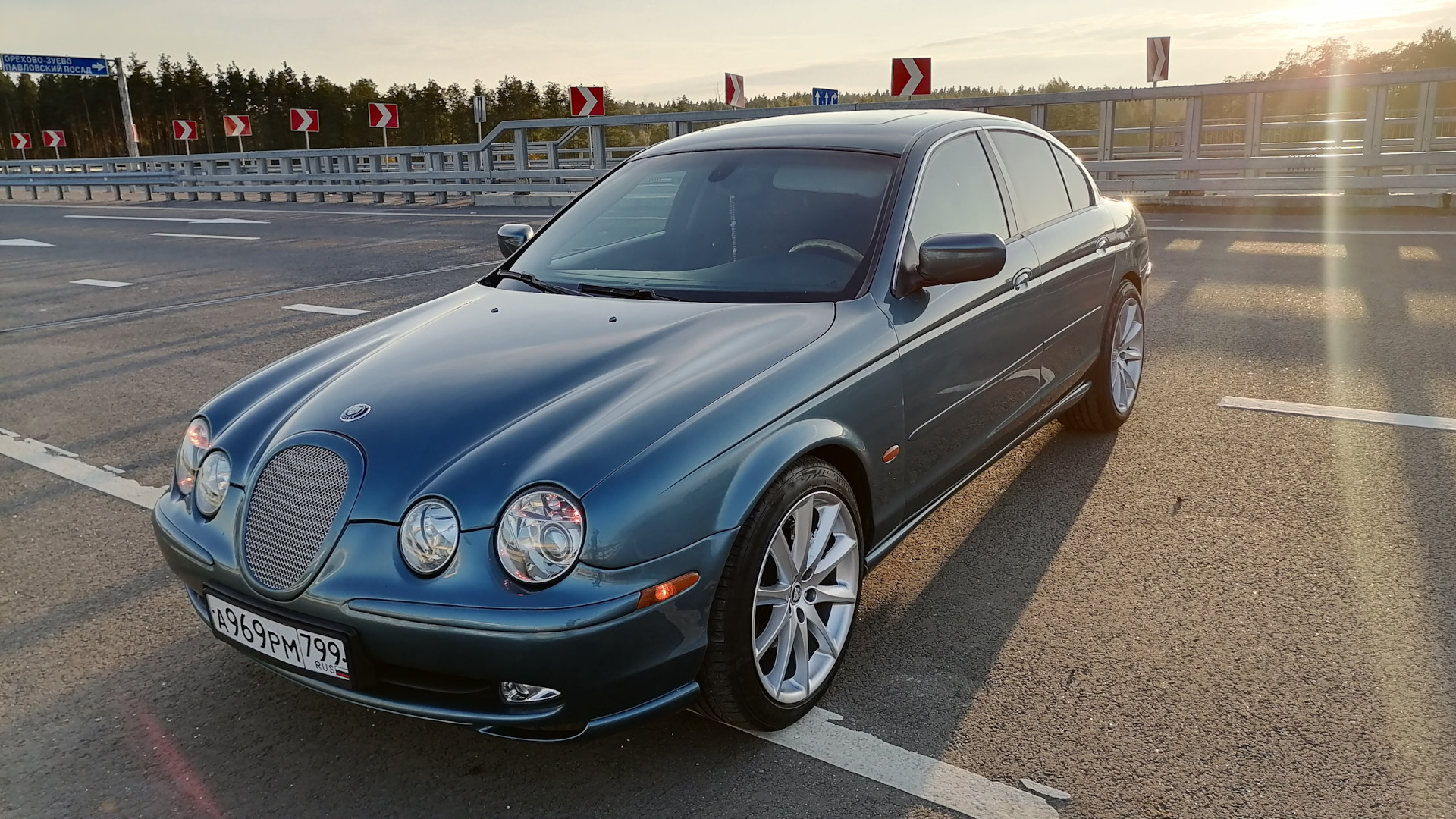 Jaguar S-Type 3.0 бензиновый 1999 | Баба яга на DRIVE2