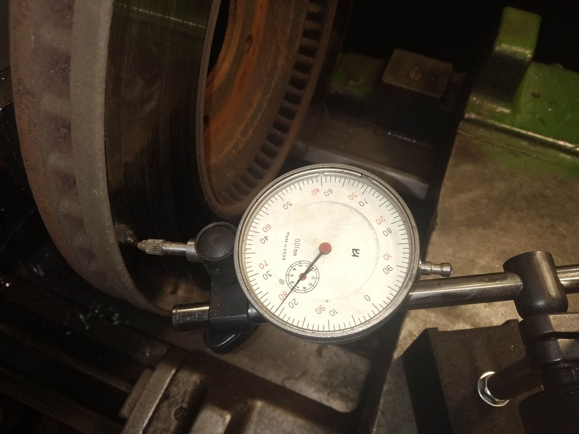 Проточка тормозного диска — Chevrolet Captiva (1G), 3,2 л, 2008 года ...