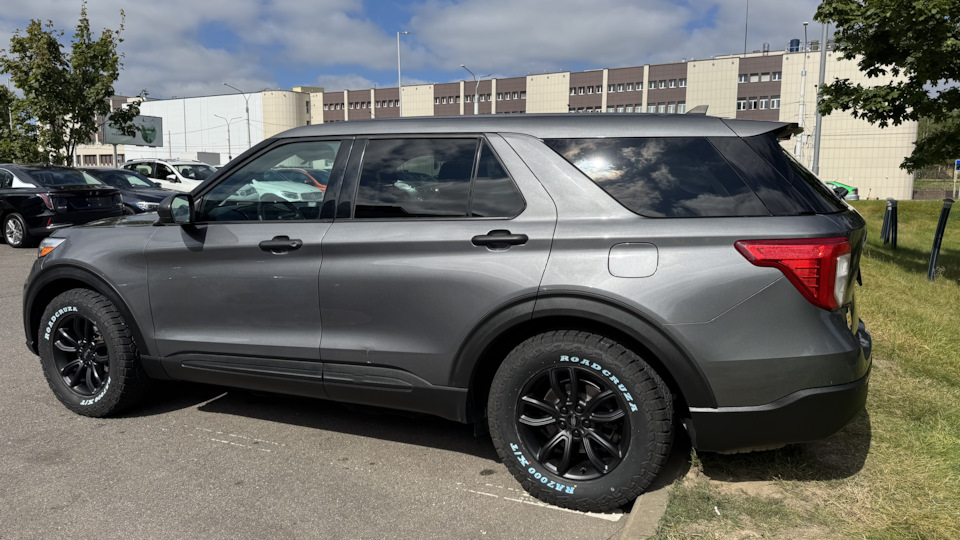 Ford Explorer