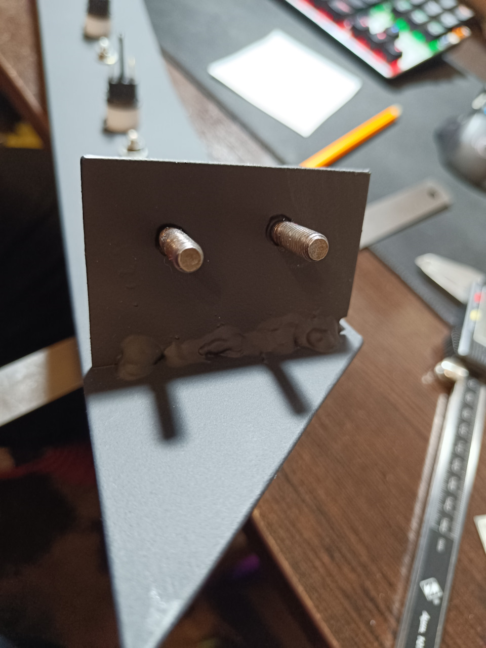 сделать пластину. поделки из грампластинок. торт виниловая пластинка. коробка для виниловых пластинок. сделать пластину.