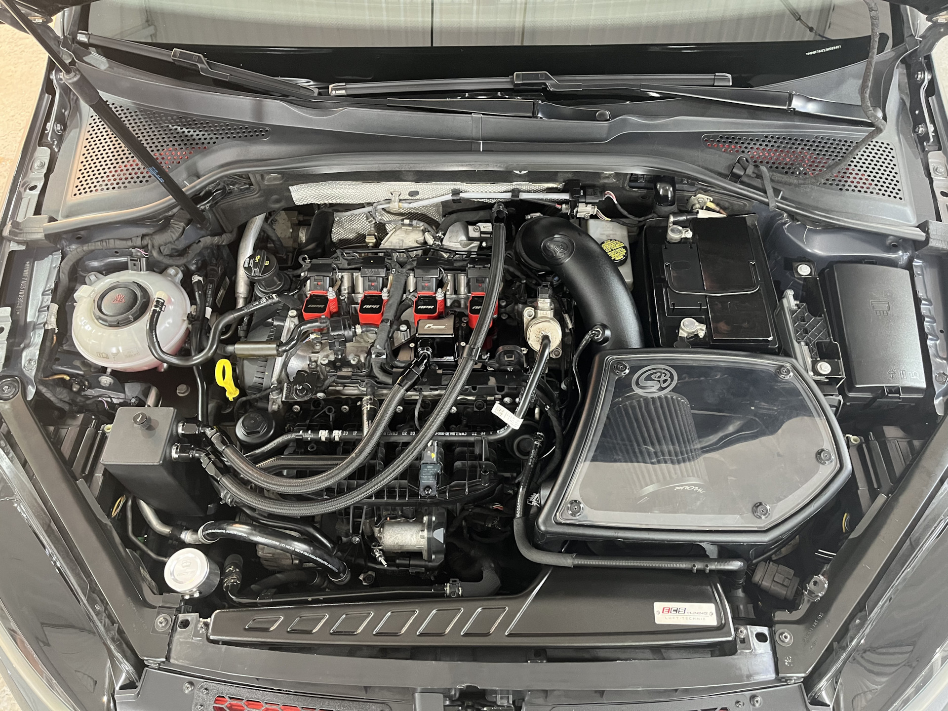 Новый впуск Racingline R600 — Volkswagen Golf R Mk7, 2 л, 2018 года ...