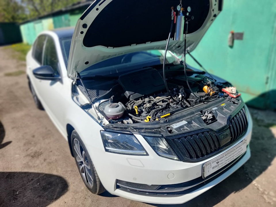 Skoda Octavia A7 1.8 промывка топливных форсунок без снятия — Промывка ...