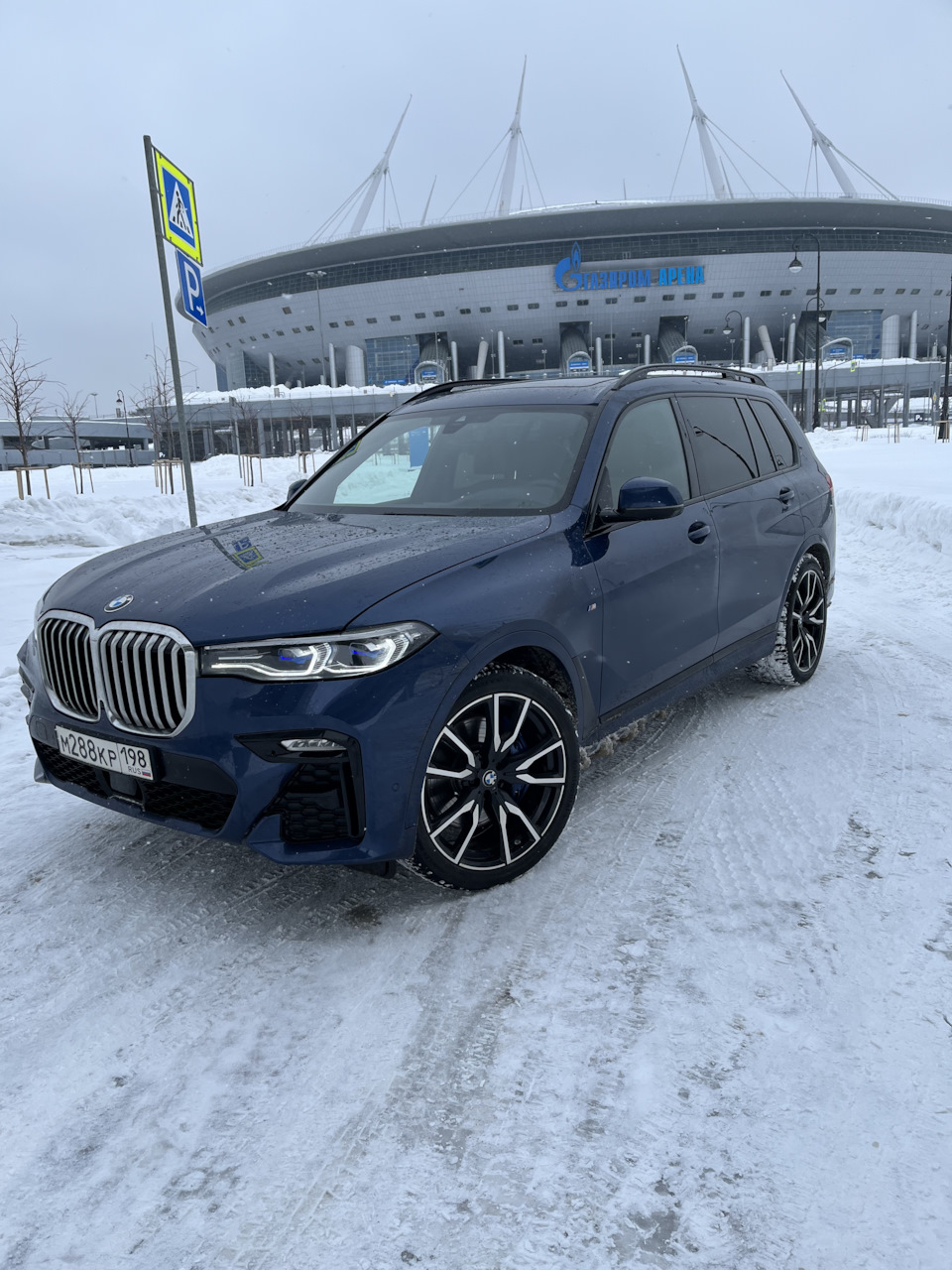 Дрифт в штатном режиме — BMW X7 (G07), 3 л, 2021 года | наблюдение | DRIVE2