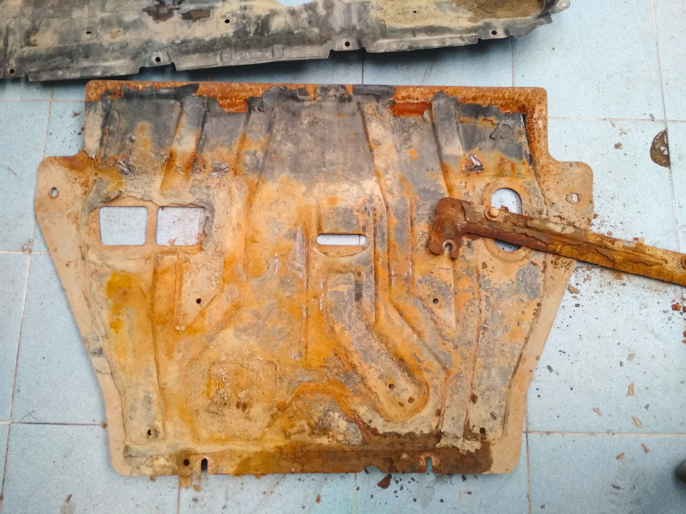 Замена штатной защиты картера — Toyota RAV4 (III), 2 л, 2012 года ...