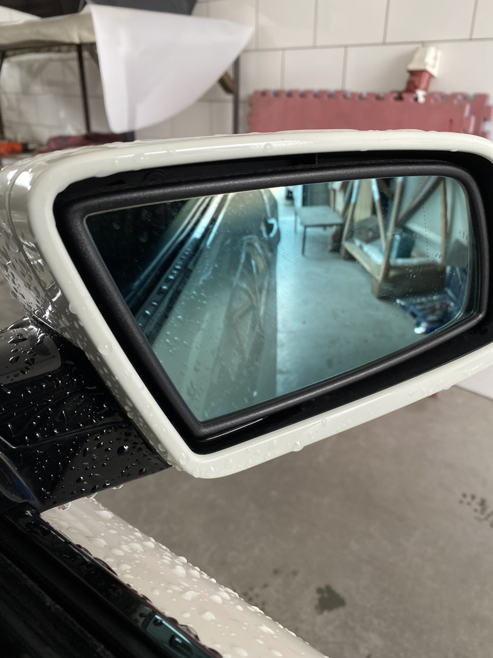 Некорректно работает зеркало — BMW 6 series (E63), 3 л, 2005 года ...
