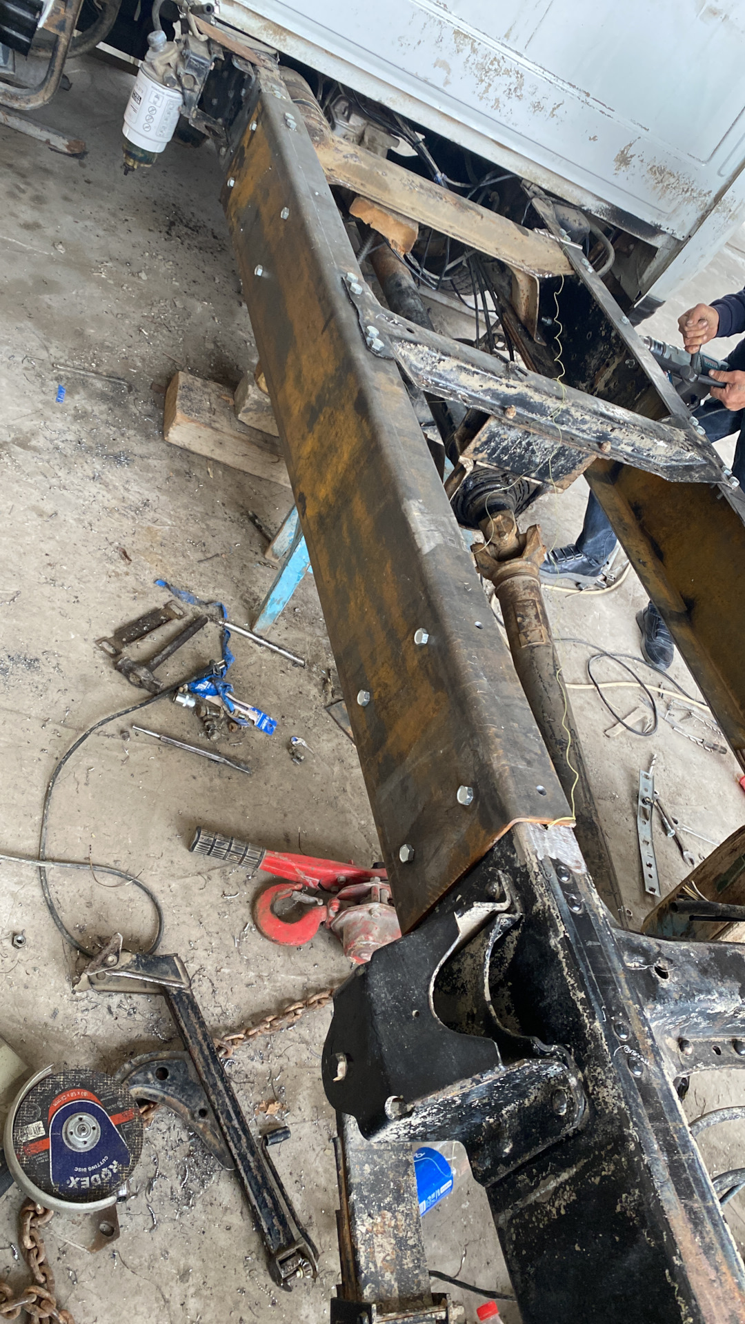 Завершение удлинения — ГАЗ Валдай, 4,7 л, 2010 года | своими руками ...