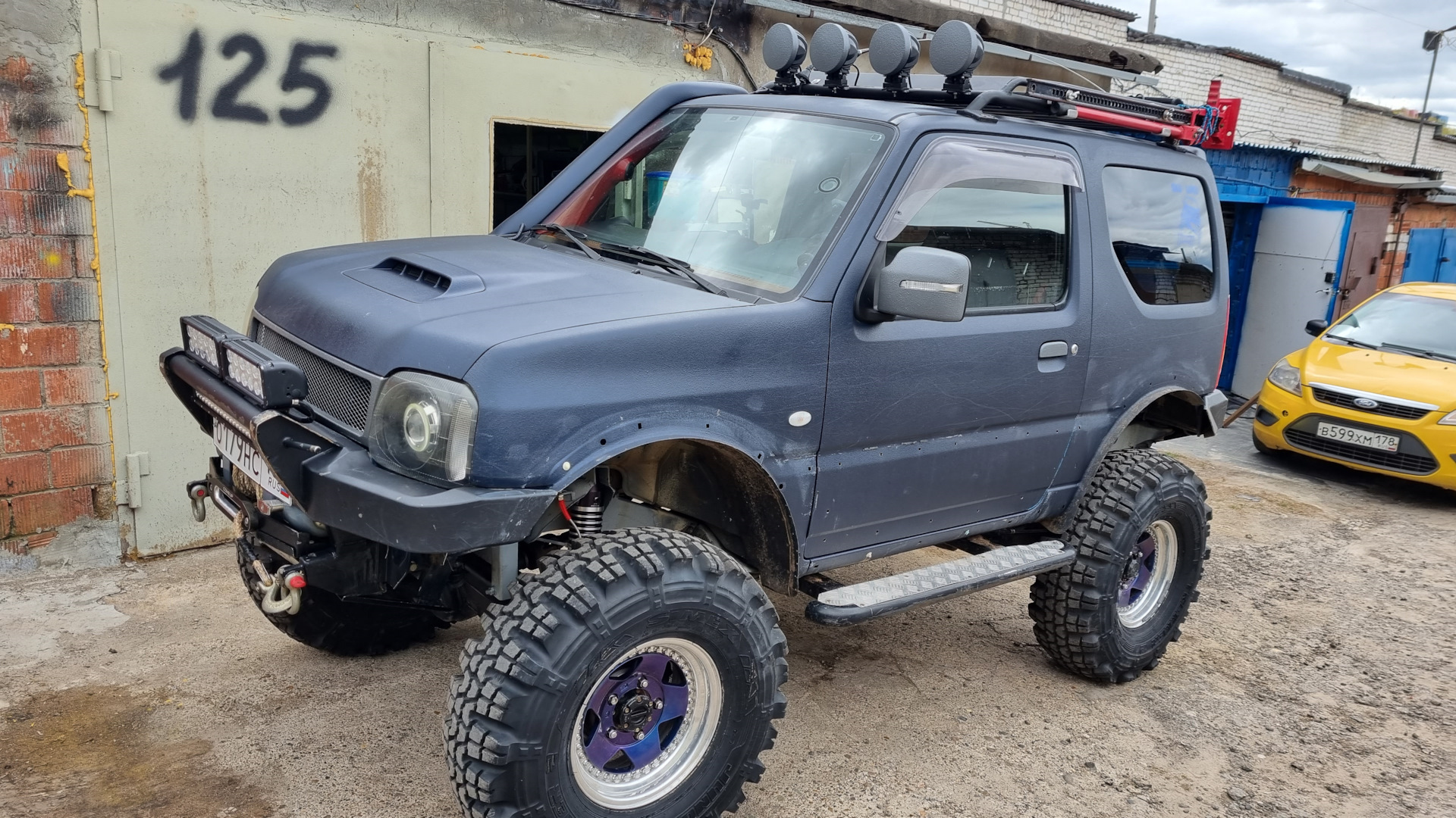 Suzuki Jimny — Подготовка к монтажу локеров — DRIVE2