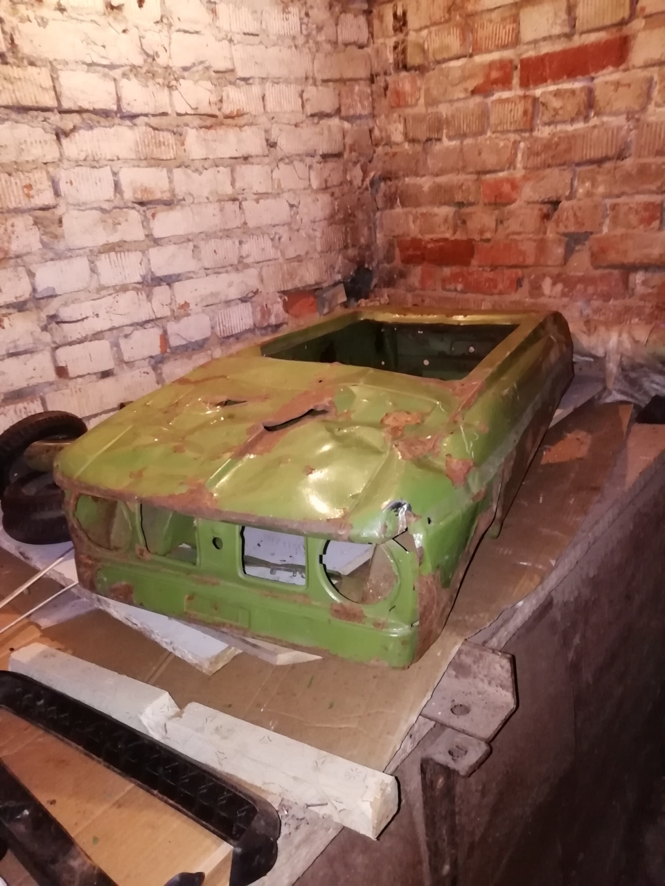 Help! Нужен сварщик кузовщик восстановить Москвич педальный ...