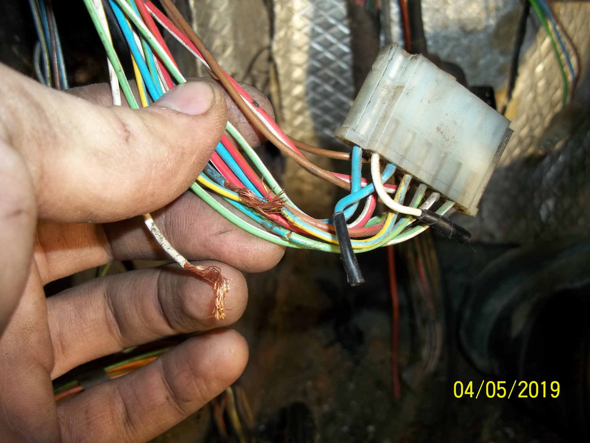 Когда нужно менять ремень генератора 2.0 hdi 90 ? — Peugeot 307 SW, 2 л ...