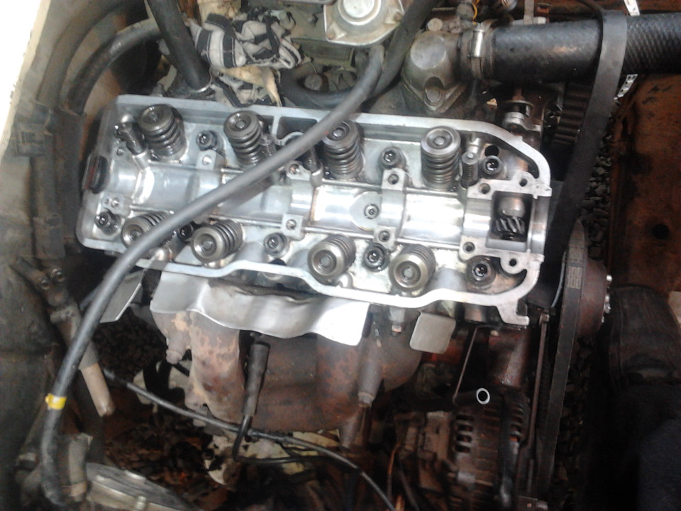 ГБЦ новая резьба на распредвале ВМТ метки — Mitsubishi L300, 2 л, 1990 ...