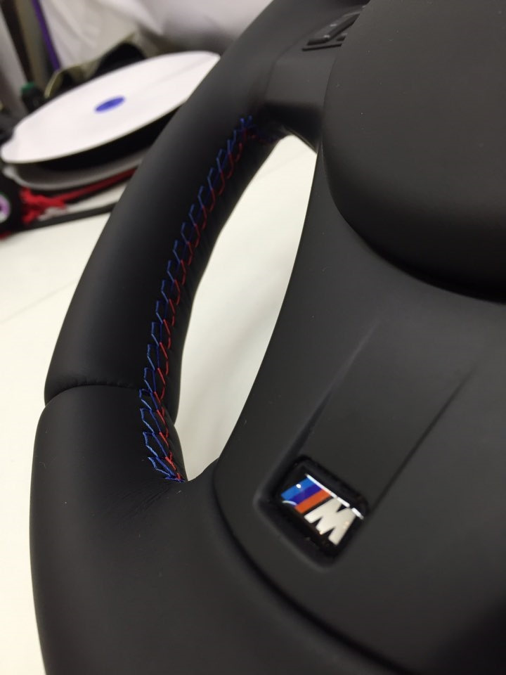 Как закрепить аккумулятор рено симбол - 82 фото