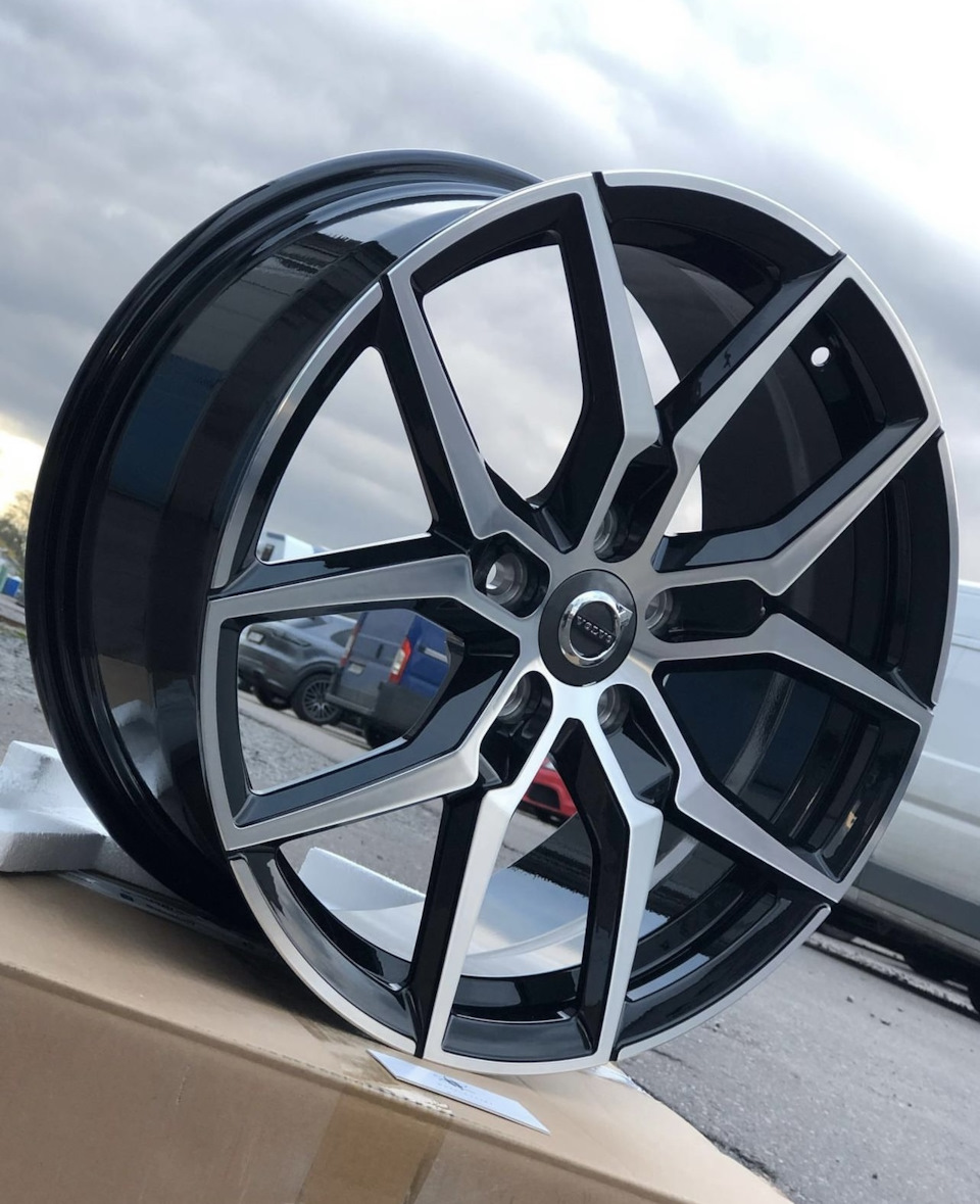Кованые диски R18 для Volvo XC90 — Wheeldustry на DRIVE2