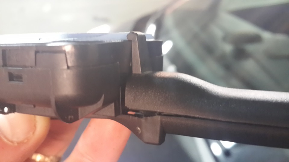 Датчик дождя — Volkswagen Polo Sedan, 1,6 л, 2011 года | аксессуары ...