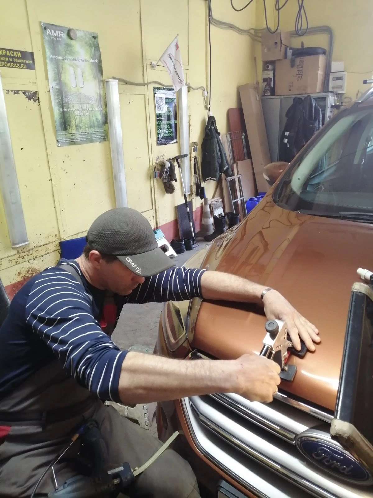 Ford kuga, вмятина на капоте — Bezpokras на DRIVE2