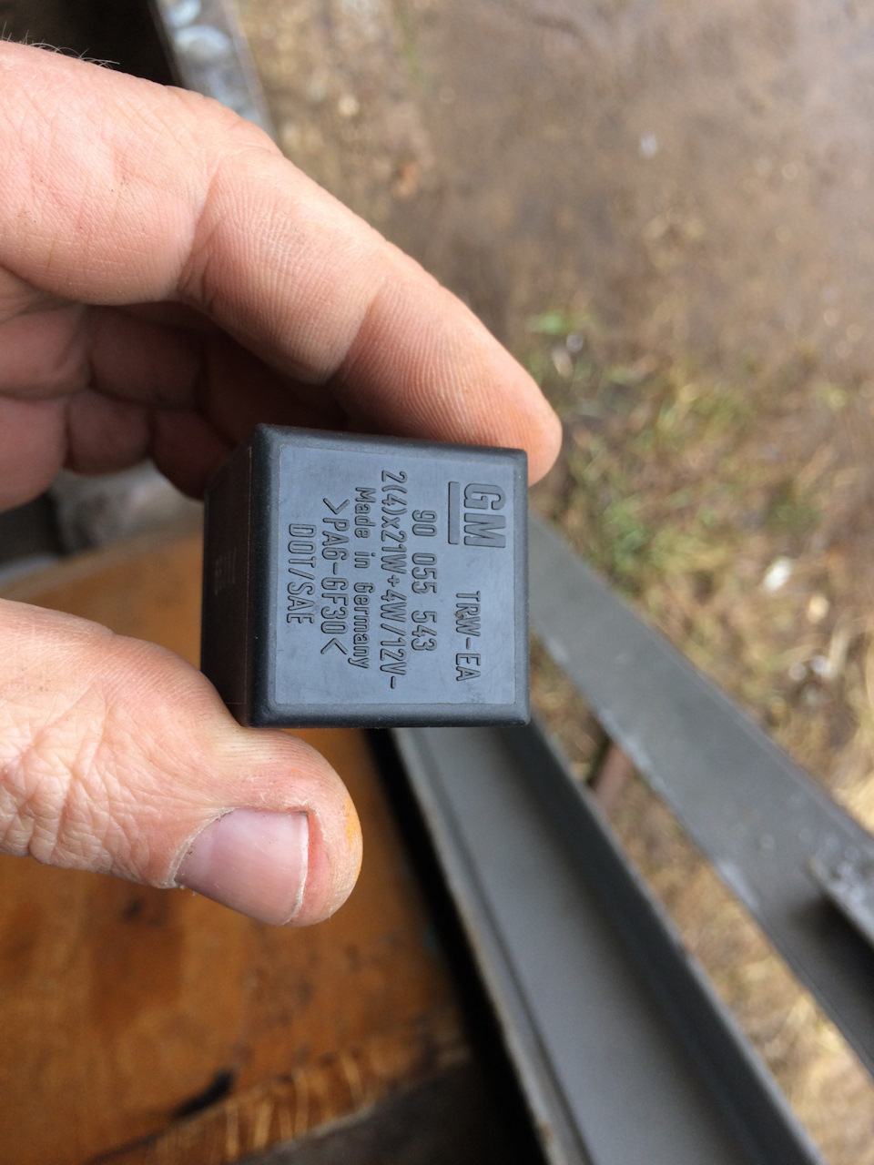 Реле поворотов - Opel Vectra B, 1,8 л, 1996 года электроника DRIVE2