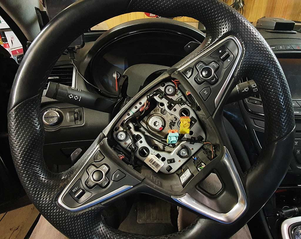 круиз контроль мазда 3 bm. мазда 6 sport 2010 круиз контроль. адаптивный круиз-контроль volkswagen tiguan 2014. адаптивный руль. адаптивный руль.