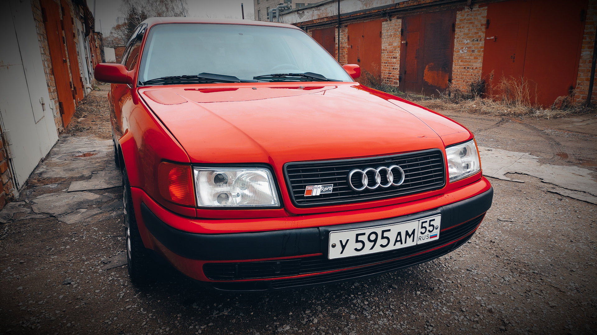 Audi S4 (C4) 2.2 бензиновый 1992 | 2,2 AAN Красный Экспресс на DRIVE2