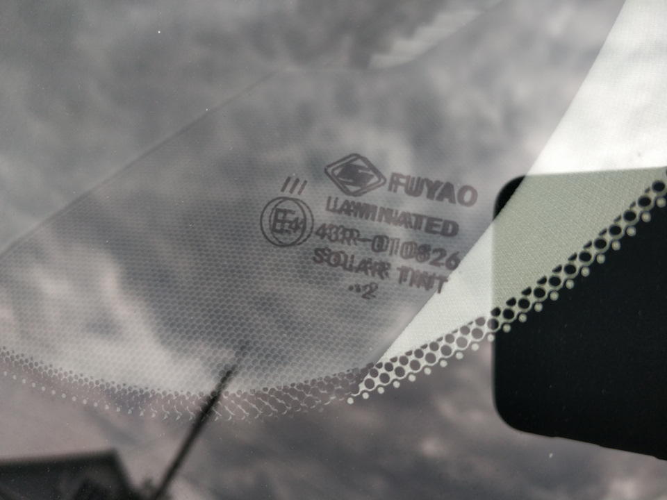 7038AGSHMVW LANDROVER FREELANDER 2006- СТ ВЕТР ЗЛ ЭО+ДД+VIN+УО AGC ...