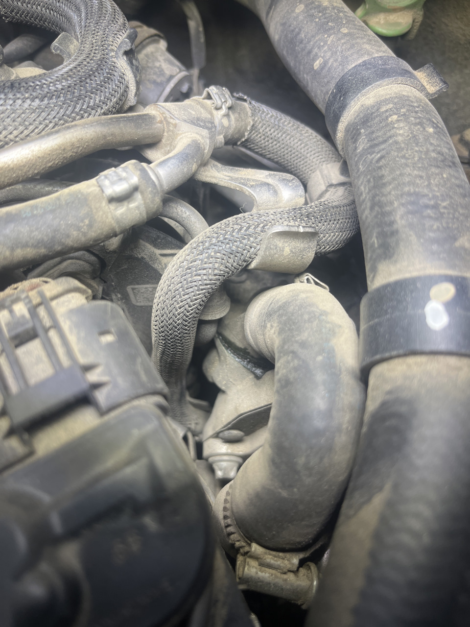 SOS. Масло на патрубках и теч антифриза — Mercedes-Benz GLK-Class (X204 ...