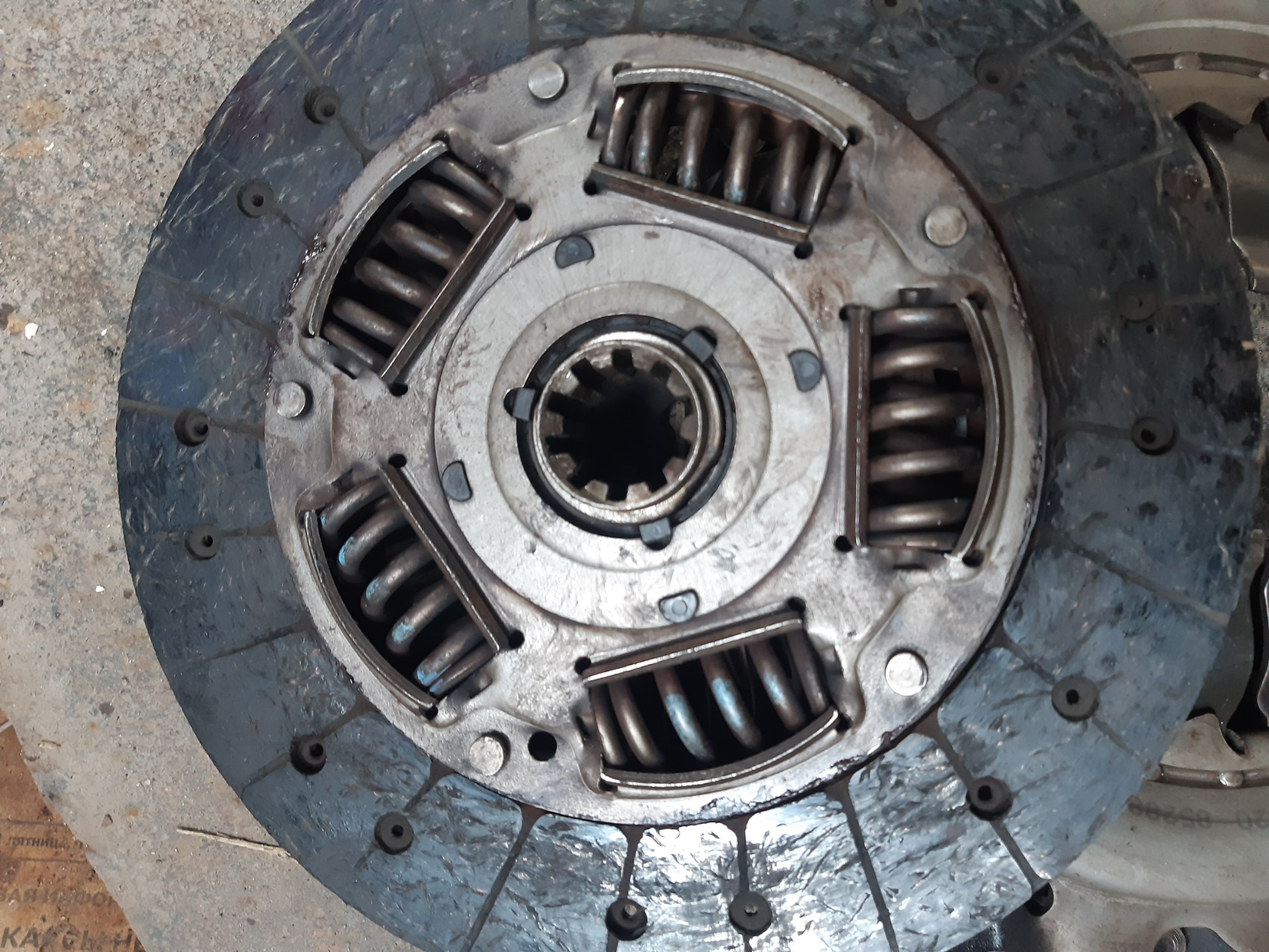 Замена заднего сальника коленвала+ замена сцепления. — ГАЗ Газель Next ...