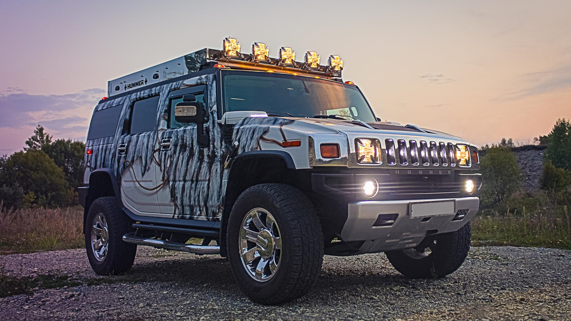 Hummer H2 6.2 бензиновый 2009 | ✠ Белый тигр ✠ на DRIVE2