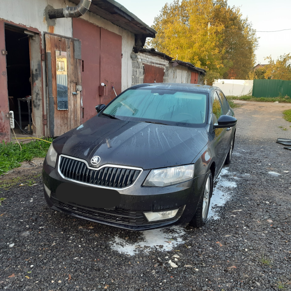 Замена тормозной жидкости, мойка. — Skoda Octavia A7 Mk3, 1,4 л, 2015 года  | плановое ТО | DRIVE2