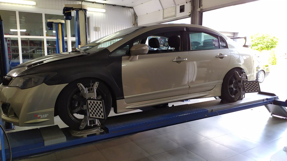 Развальные рычаги SAT для Civic FD и замена резины. — Honda Civic 4D ...