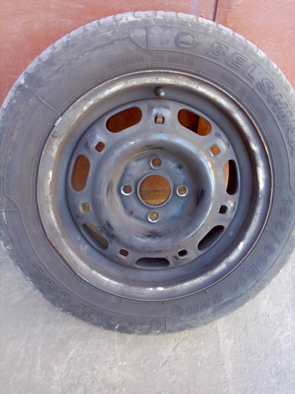 Отзыв на шиномонтаж в Молодечно. — Volkswagen Passat B3, 1,9 л, 1993 ...