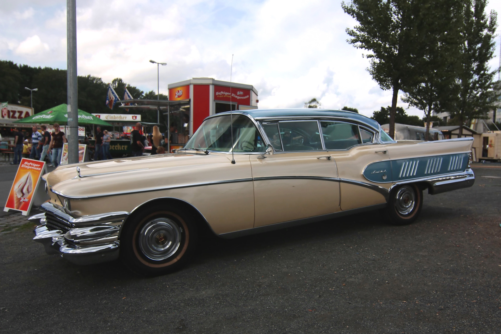 Buick Limited Riviera 1958