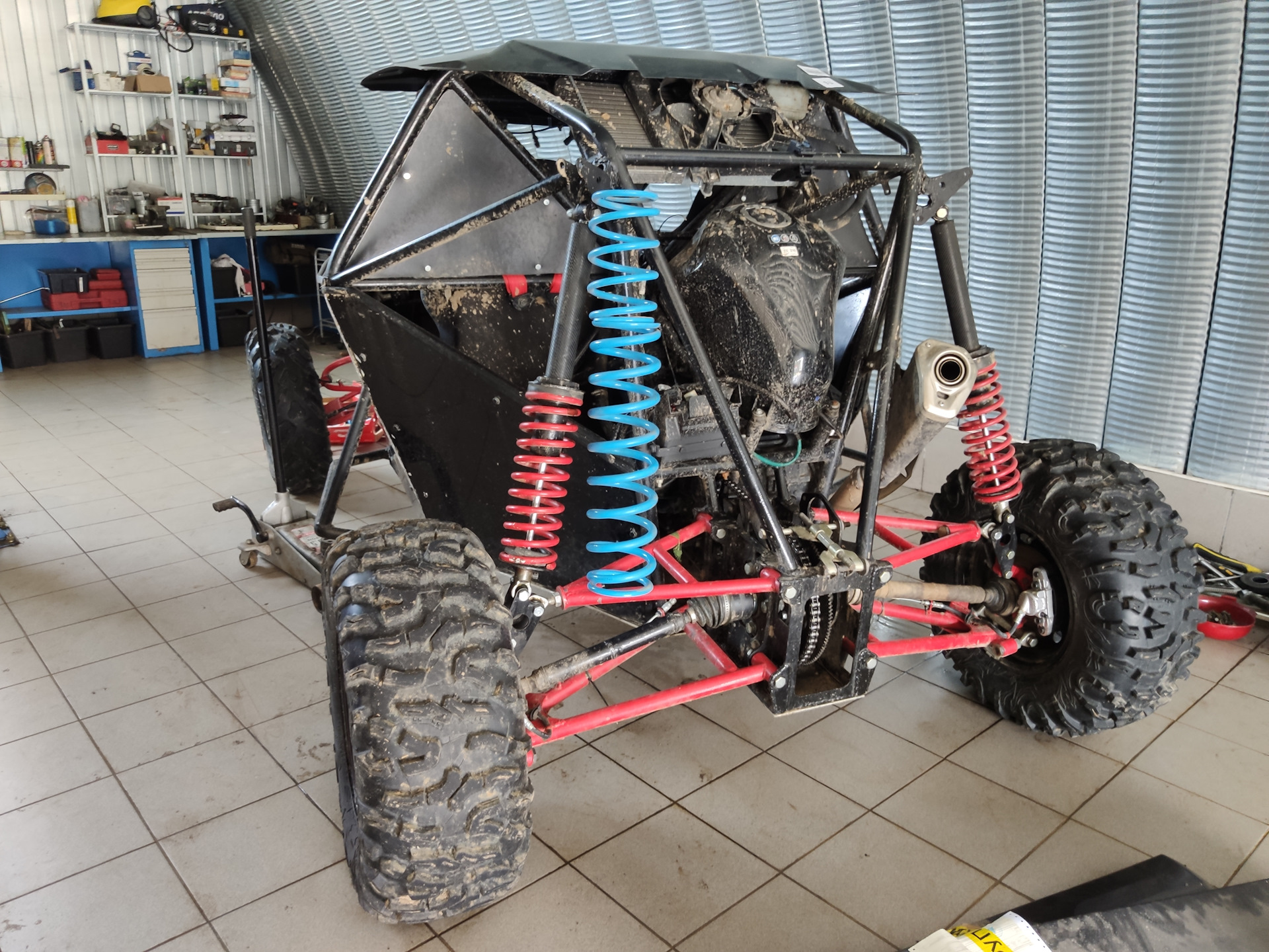 Рама 3. Багги Барракуда x2. Багги x2r Edge. Багги БРП Маверик х3 рама. Maverick x2 багги.