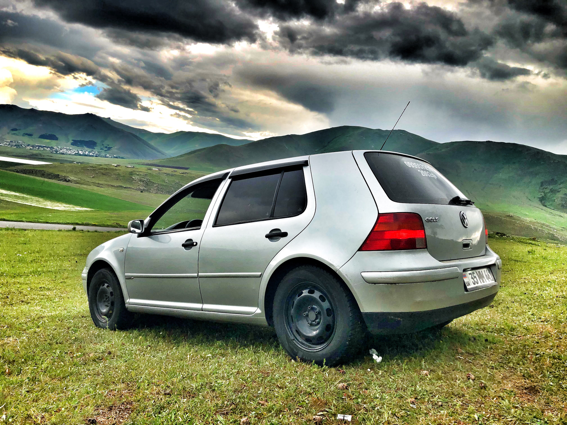 Golf 2002