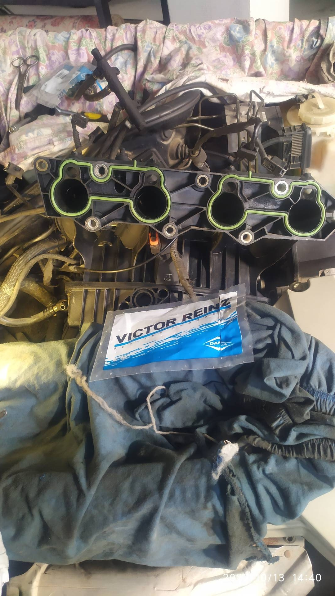 Погнало масло в антифриз — Mercedes-Benz E-class (W210), 2 л, 1997 года ...