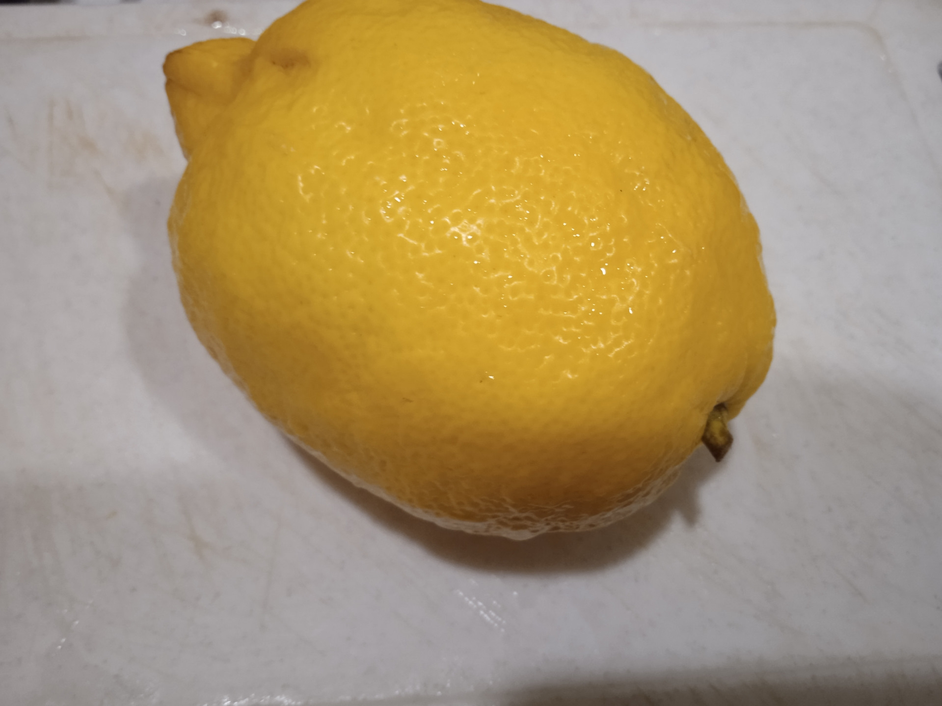 Засыхает лимон