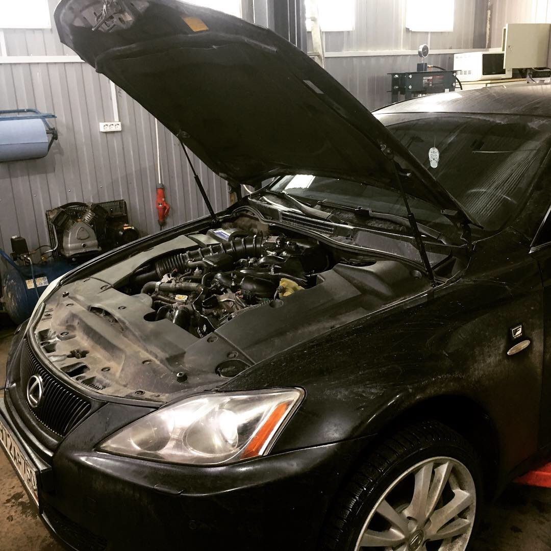 Lexus IS250 замена прокладок клапанных крышек, свечей зажигания. Масло ...