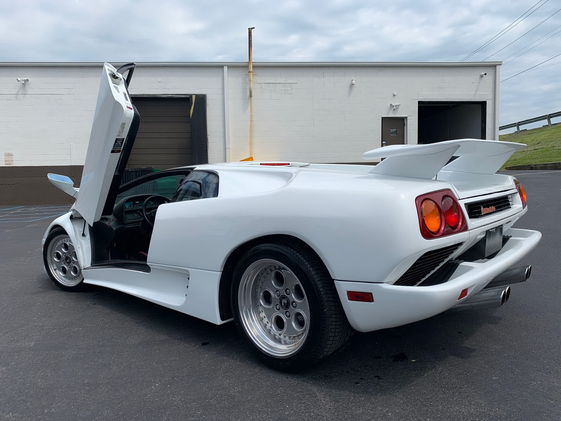 Lamborghini Diablo 1991