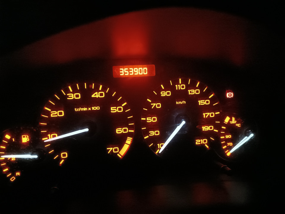 Замена масла Пежо 206 — Peugeot 206, 1,4 л, 2002 года | плановое ТО ...