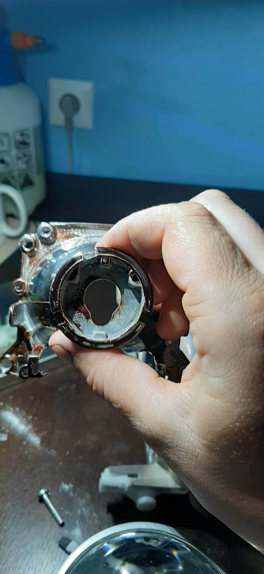 Ближний свет. Замена отражателя в линзе — BMW 3 series Touring (E46), 2 ...