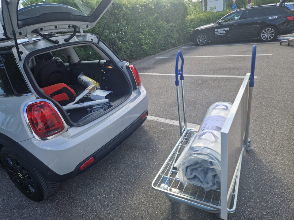 Photo from the logbook MINI Cooper SE