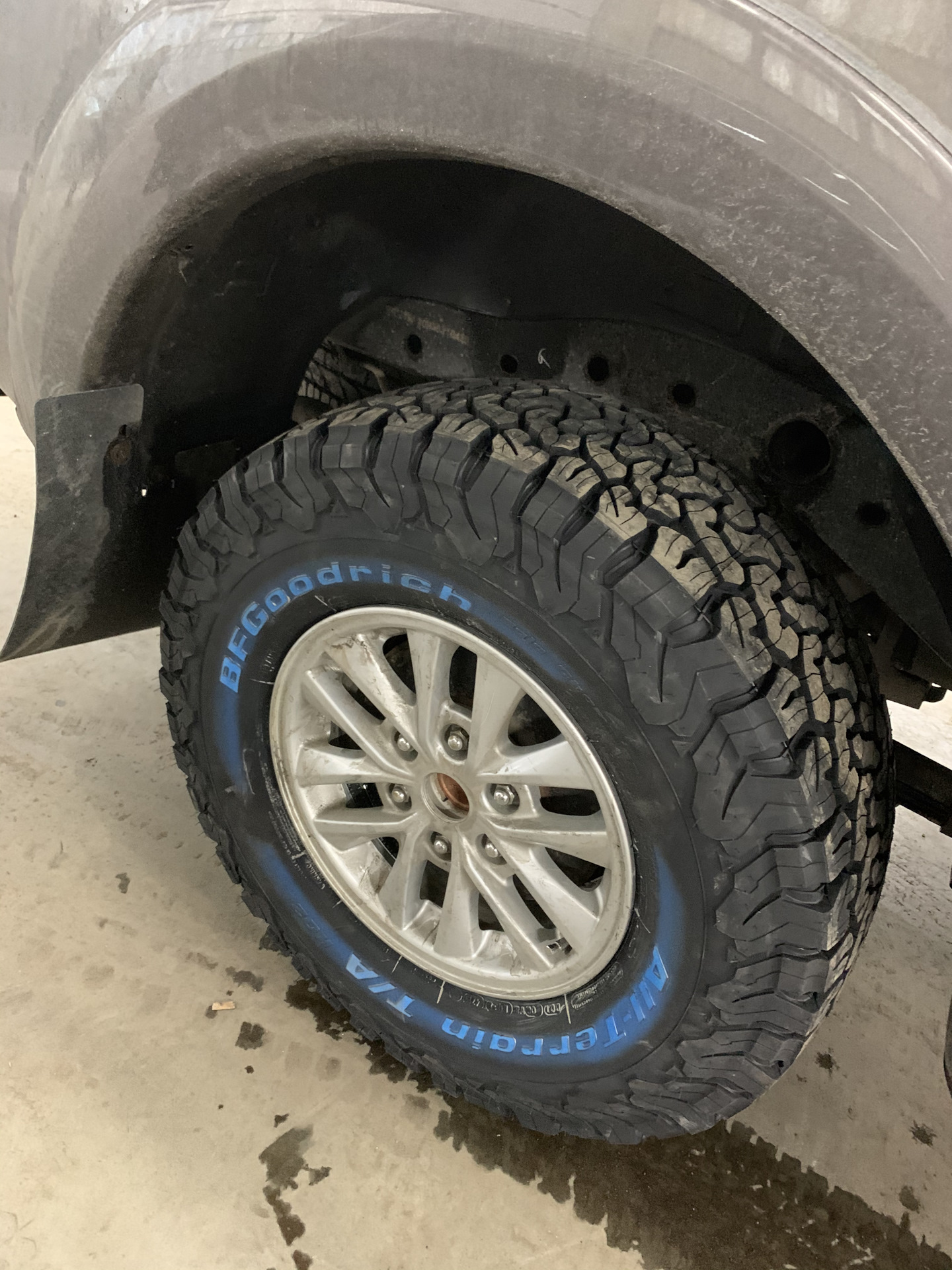 265 75 r16. Mitsubishi l200 265/75 r16. Резина 265 75 r16 на l200. BFGOODRICH all-Terrain 265/75 r16. BFGOODRICH 265/75 r16.