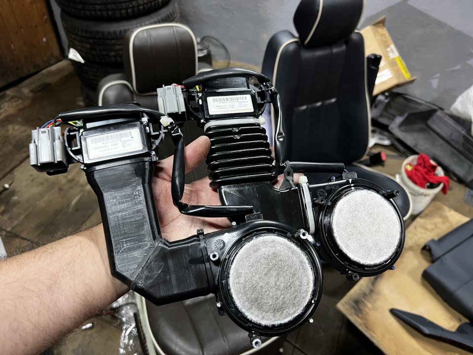 Фото в бортжурнале Land Rover Range Rover (3G)