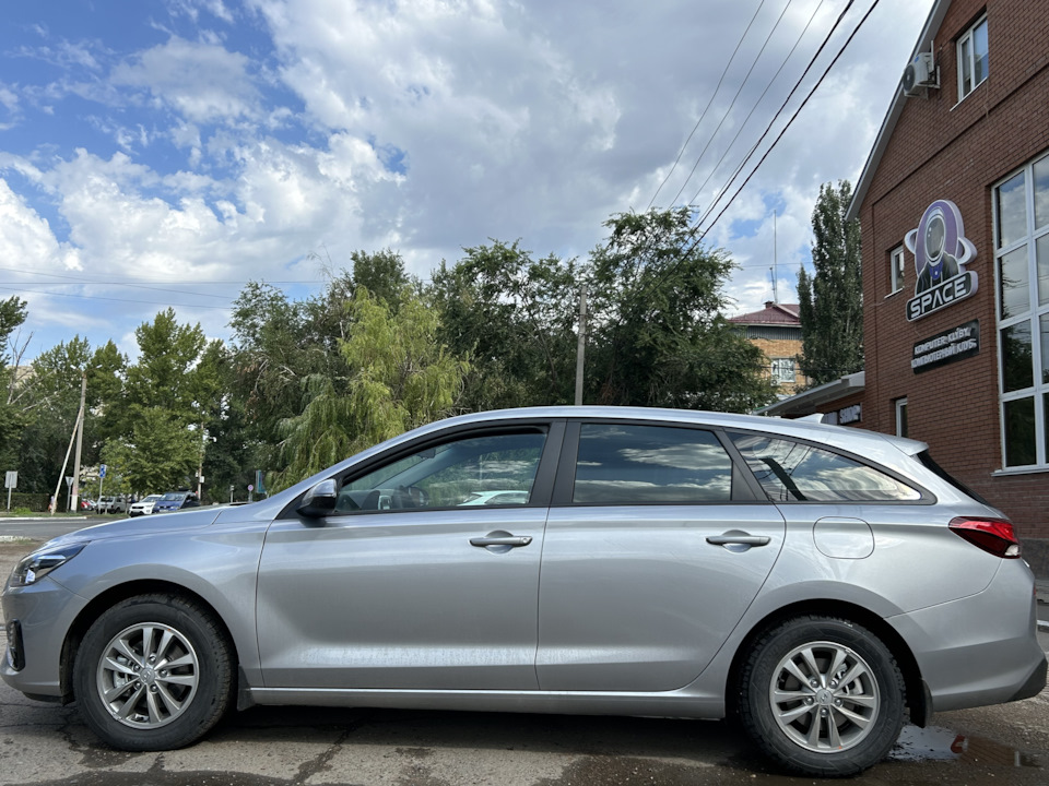 Тонировочка — Hyundai i30 Wagon III, 1,5 л, 2023 года | тюнинг | DRIVE2